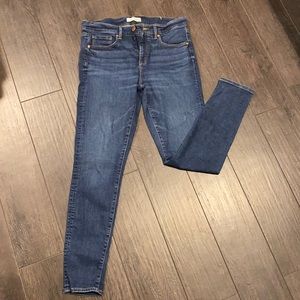 Loft Modern Skinny Crop jeans size 8 dark wash